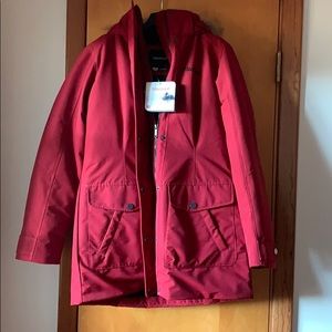 NWT Marmot Women’s 700 Parka